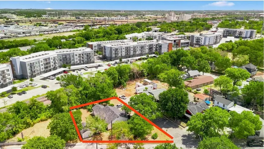 1109 Nowlin Street, Fort Worth, TX 76102 - #3