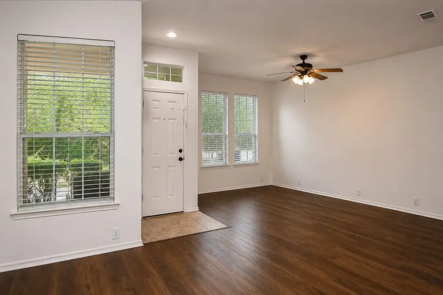 2219 Glacier Park Lane, Grand Prairie, TX 75050 - #3