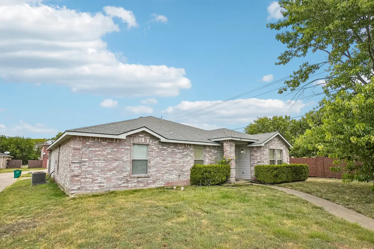 659 Pondview Drive, Cedar Hill, TX 75104 - #1