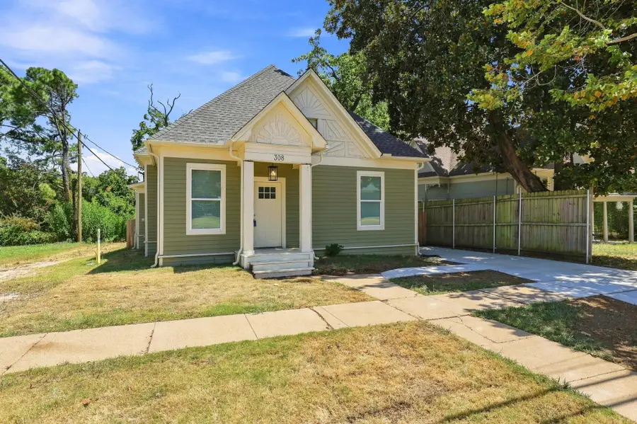 308 N 5th Avenue, Denison, TX 75021 - #2