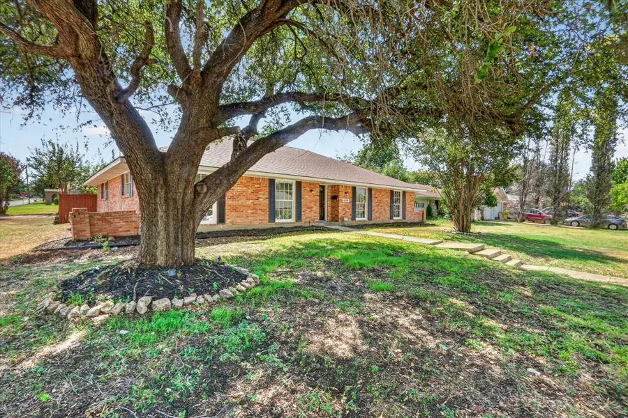 6301 Wheaton Drive, Fort Worth, TX 76133 - #2