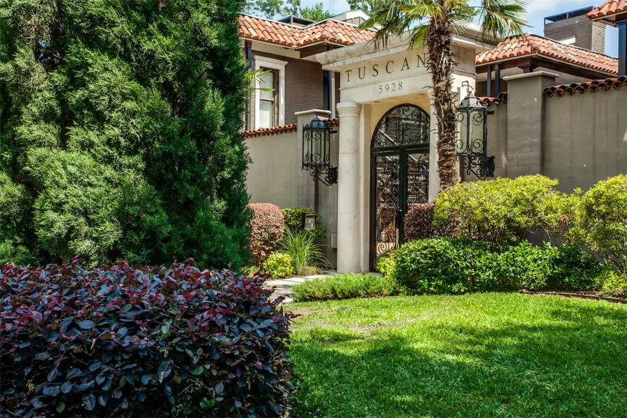 5938 Sandhurst Lane #104, Dallas, TX 75206 - #3