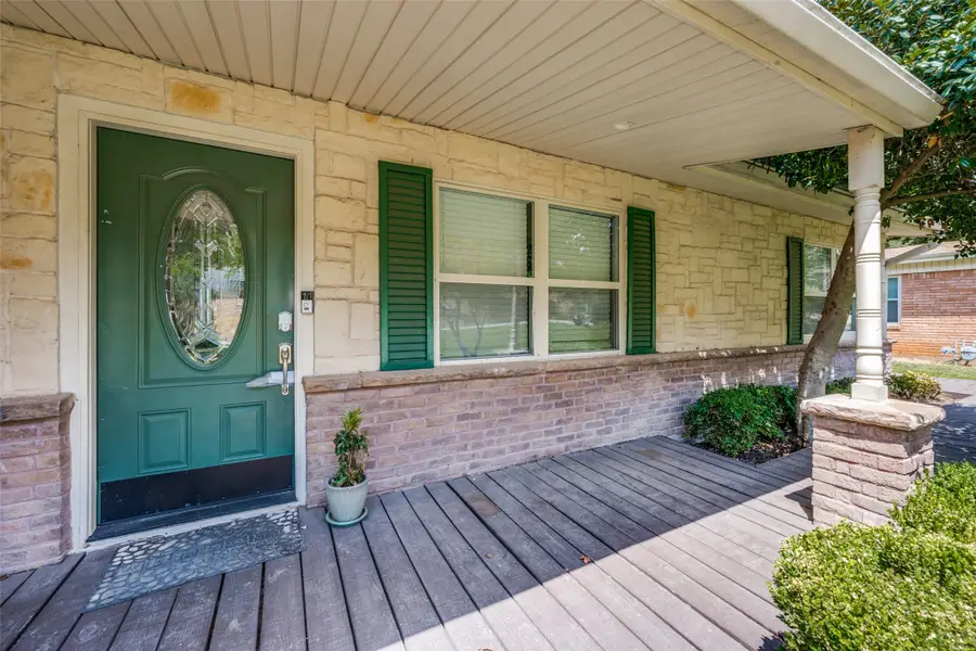 1504 Briarwood Boulevard, Arlington, TX 76013 - #2