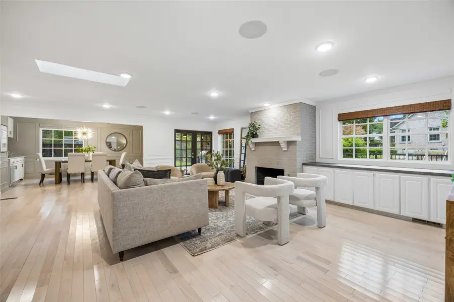 1212 N Oak Cliff Boulevard, Dallas, TX 75208 - #3