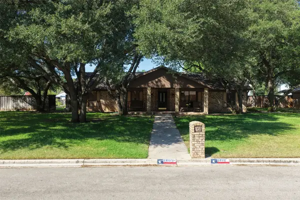 2802 Good Shepherd Drive, Brownwood, TX 76801