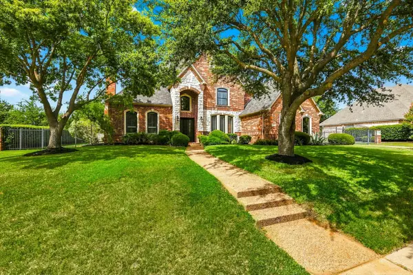 1208 Merlot Drive, Southlake, TX 76092