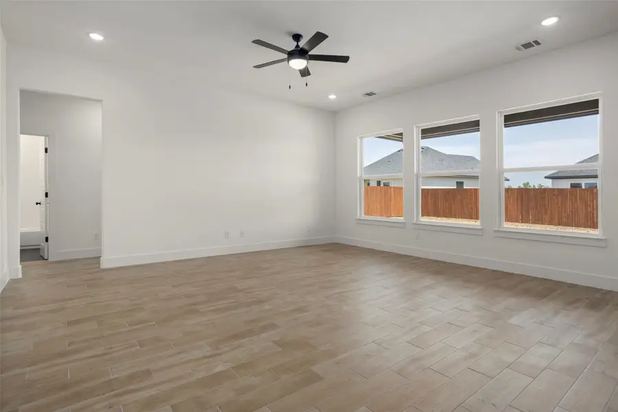 200 Cliff Court, Godley, TX 76044 - #3
