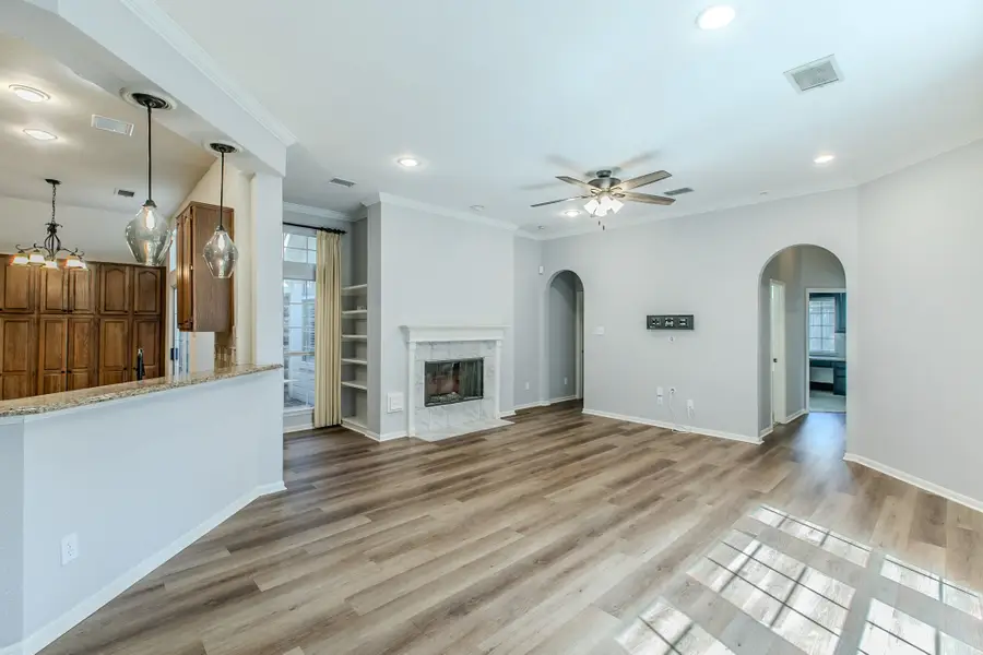 3107 Lake Oak Drive, Arlington, TX 76017 - #2