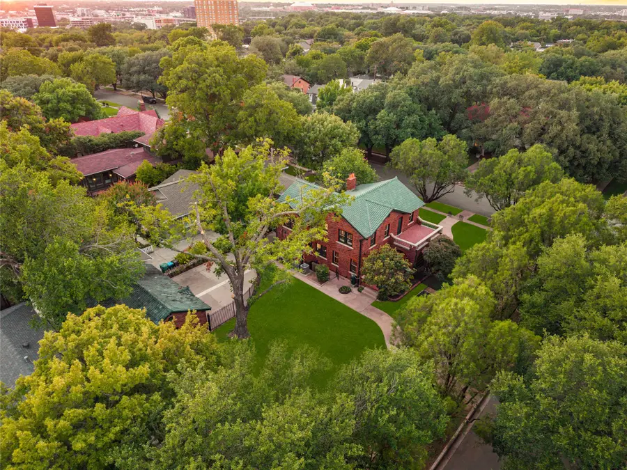 2127 Pembroke Drive, Fort Worth, TX 76110 - #3