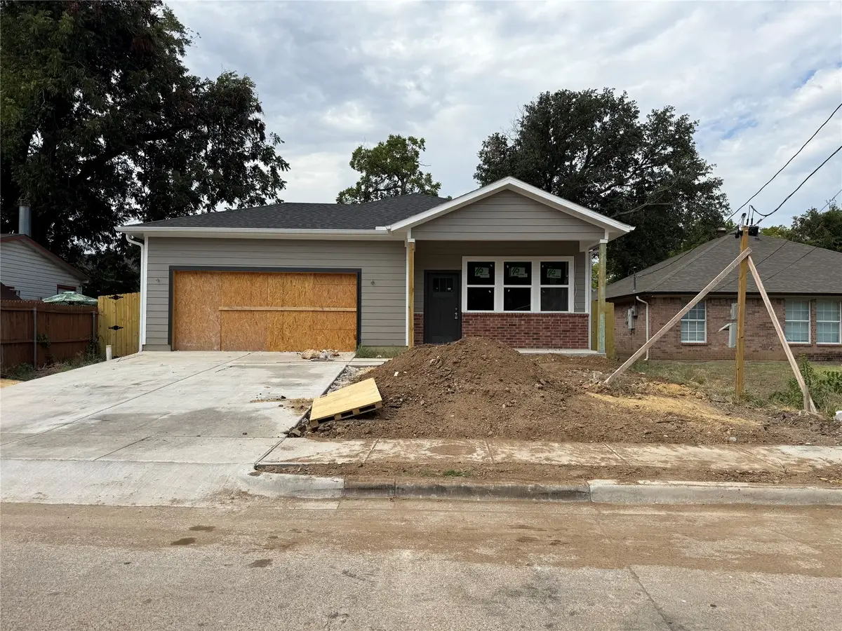 2723 Gertrude Avenue, Dallas, TX 75210 - #1