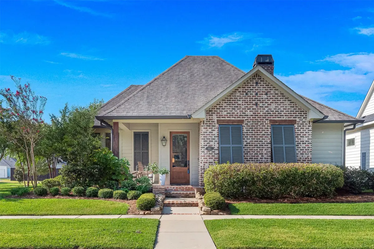 1951 Buckhorn Drive, Shreveport, LA 71106 - #1