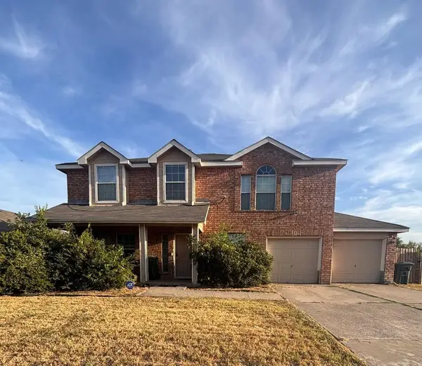 700 Gemstone Trail, Arlington, TX 76002