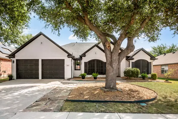 2624 Edgefield Trail, Mansfield, TX 76063