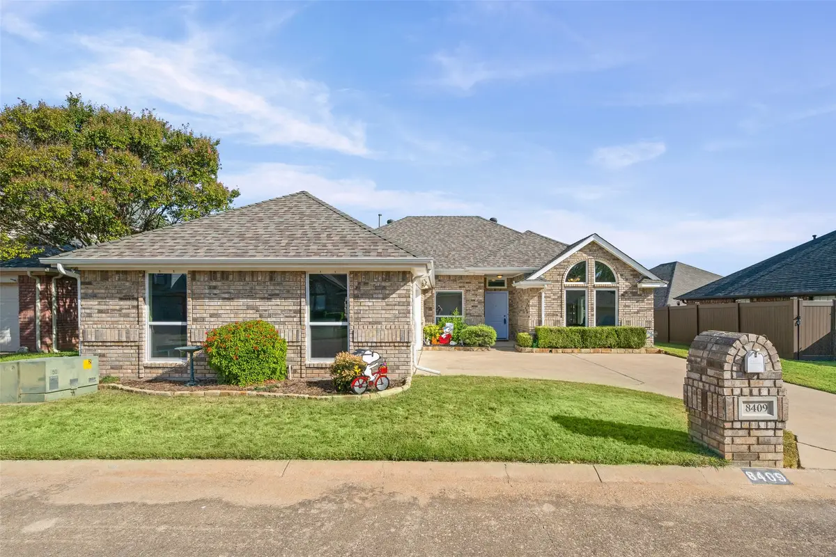 8409 Golf Club Circle, Fort Worth, TX 76179 - #1