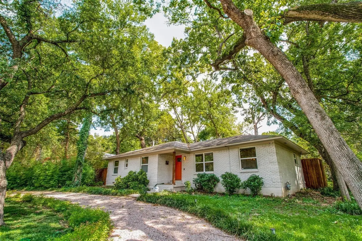 2824 W Kiest Boulevard, Dallas, TX 75233 - #1