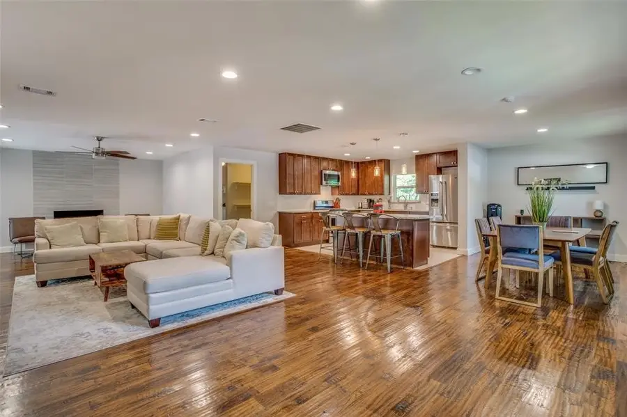 2824 W Kiest Boulevard, Dallas, TX 75233 - #3