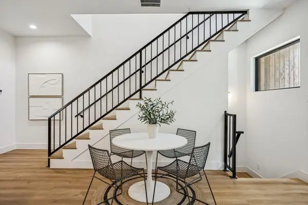 2147 Mail Avenue #102, Dallas, TX 75235