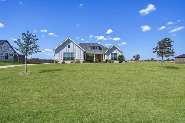 280 Maci Drive, Waxahachie, TX 75167