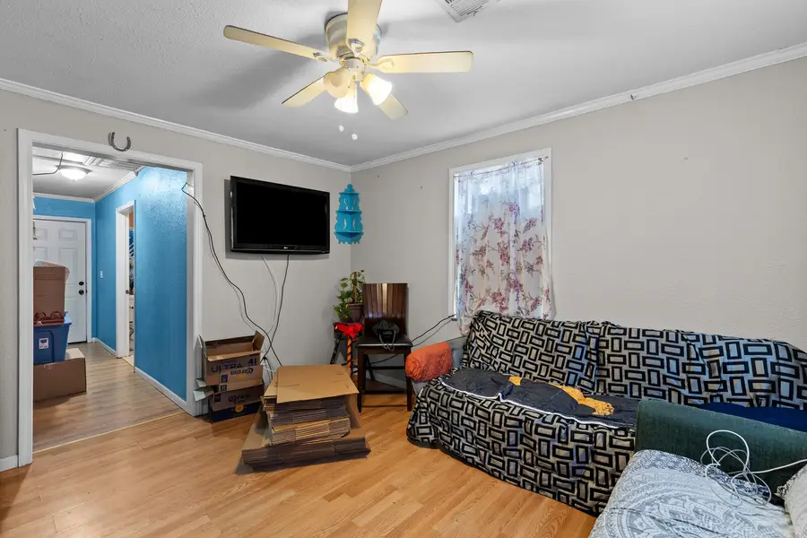 1412 Oaklawn Street, Bellmead, TX 76705 - #3