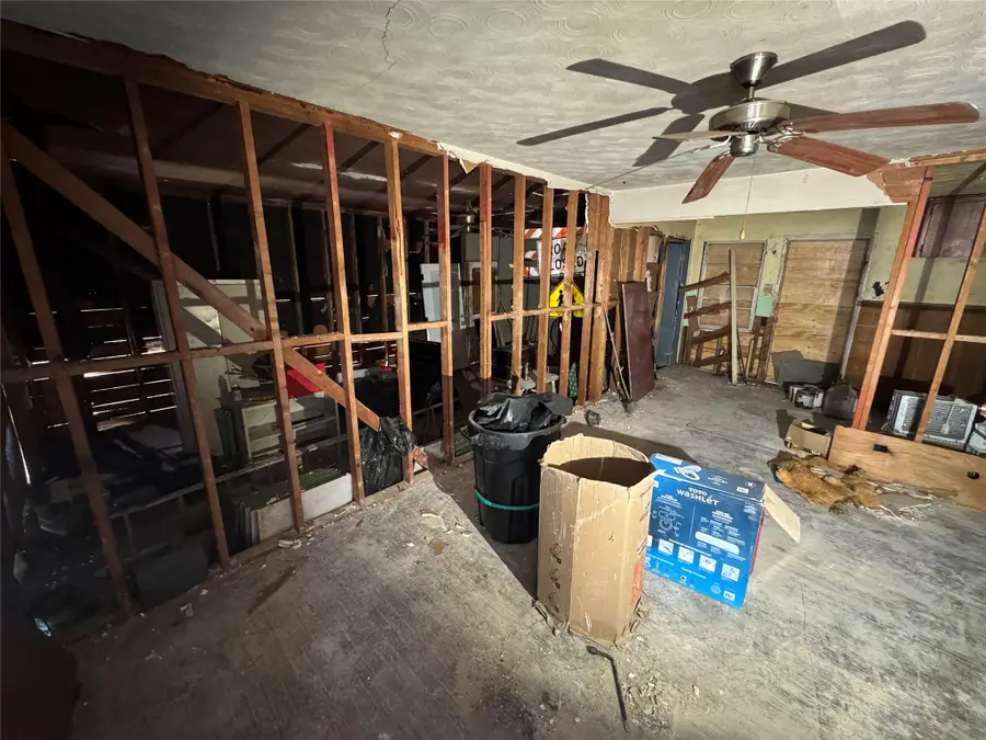 4474 Moler Street, Dallas, TX 75211 - #3