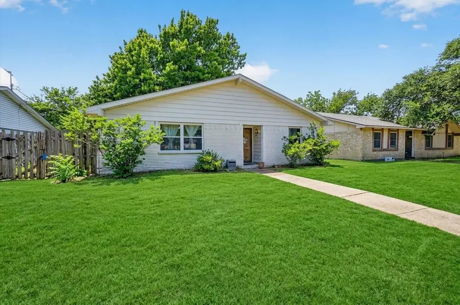 3125 Rainbow Drive, Grand Prairie, TX 75052 - #2