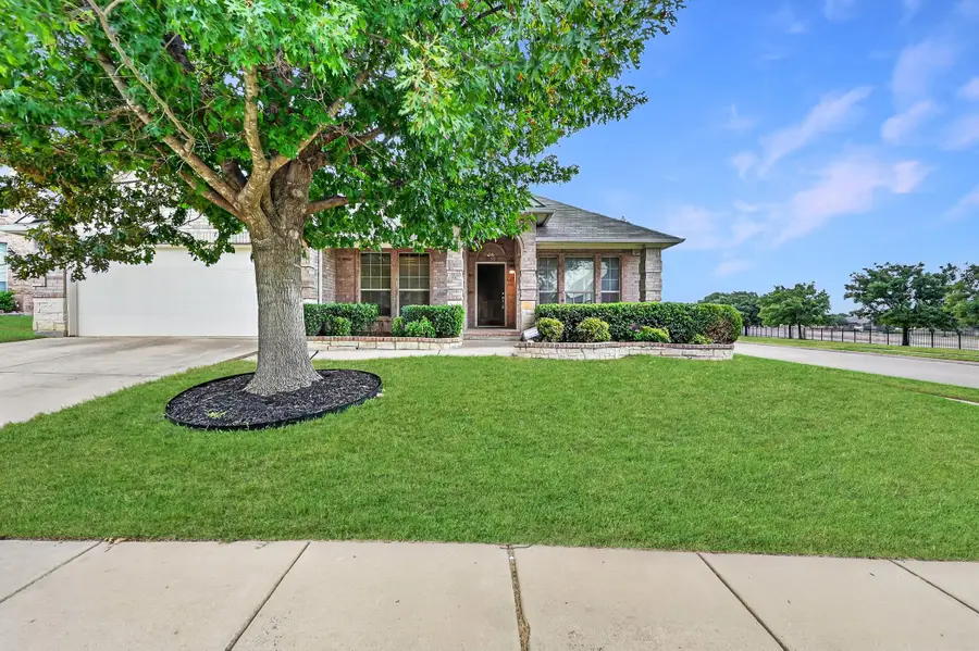 14 Lucas Lane, Edgecliff Village, TX 76134 - #2