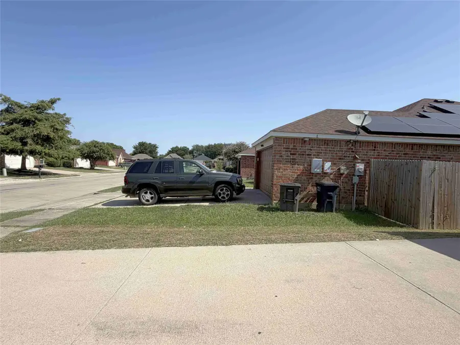 9325 Rhoni Court, Fort Worth, TX 76140 - #2