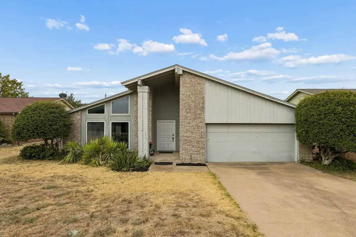 7012 Woodacre Road, Fort Worth, TX 76133 - #1
