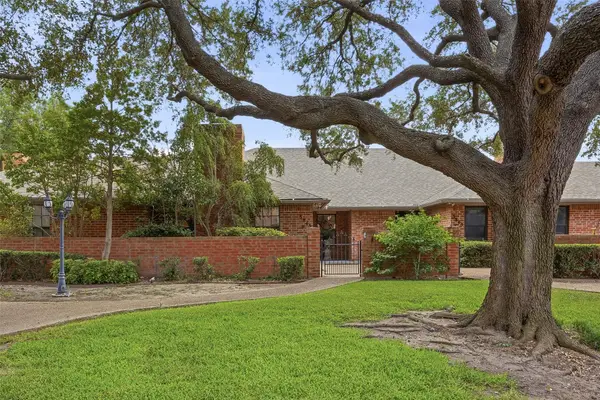 5845 Westhaven Drive #B, Fort Worth, TX 76132