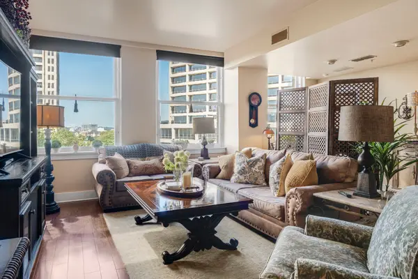 411 W 7th Street #405, Fort Worth, TX 76102