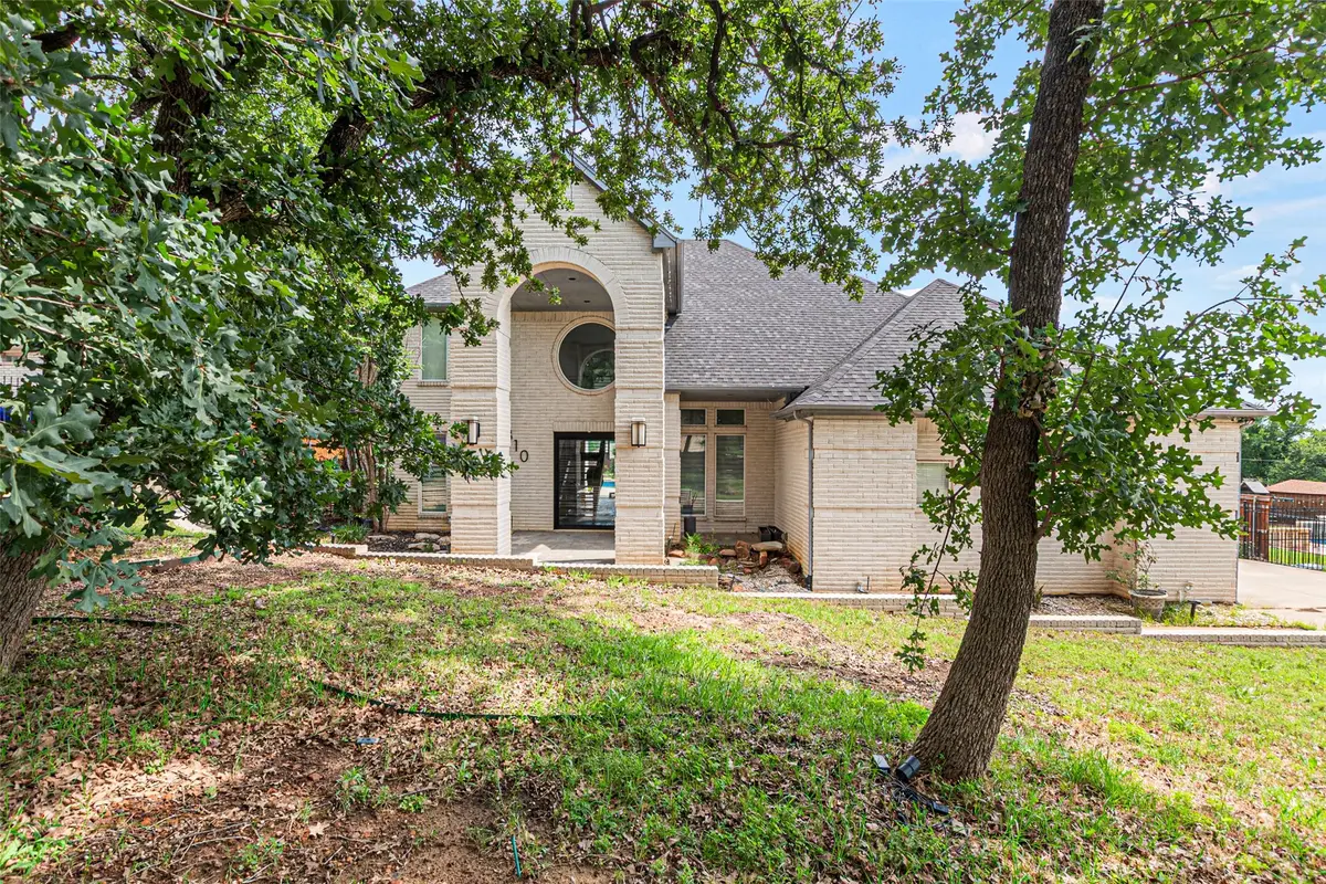 810 Pennsylvania Avenue, Kennedale, TX 76060 - #1