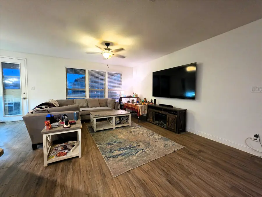 2736 Ryder Lane, Aubrey, TX 76227 - #3