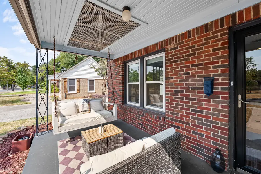 1116 Bonnie Brae Avenue, Fort Worth, TX 76111 - #3