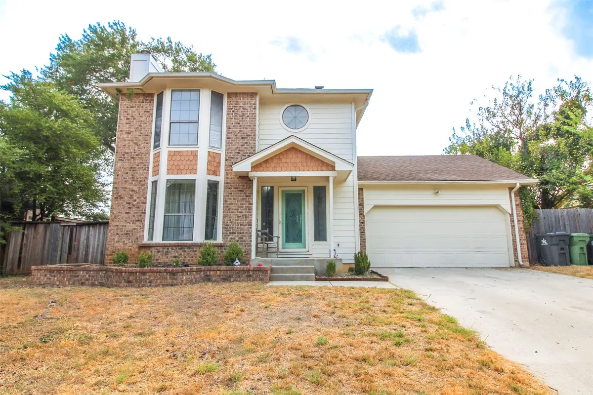 6111 Farmingdale Drive, Arlington, TX 76001 - #1