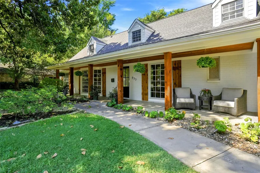933 Blue Lake Circle, Richardson, TX 75080 - #2