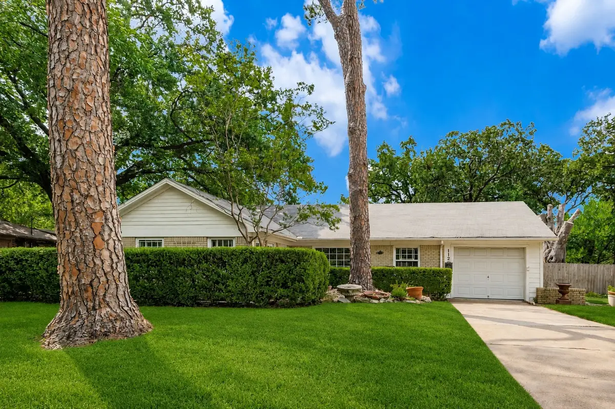 112 W Ireland Drive, Irving, TX 75062 - #1