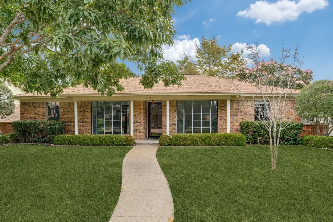 1509 Trowbridge Street, Garland, TX 75044 - #1
