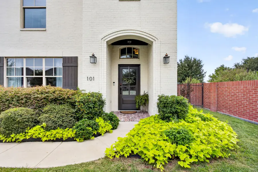 101 Parkview Drive, Aledo, TX 76008 - #2