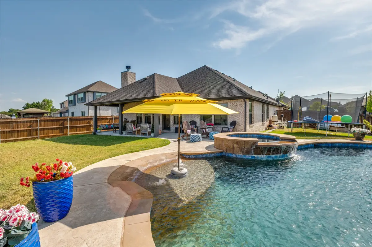 4601 Massey Meadows Way, Midlothian, TX 76065 - #1