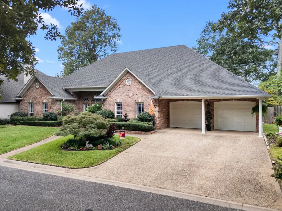 3621 Rock Creek Drive, Tyler, TX 75707 - #3