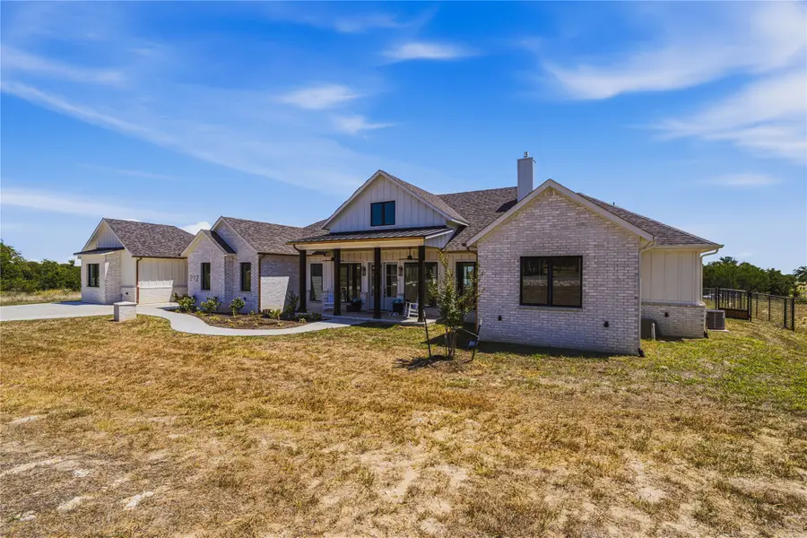 212 Dan Russell Bend, Weatherford, TX 76087 - #3
