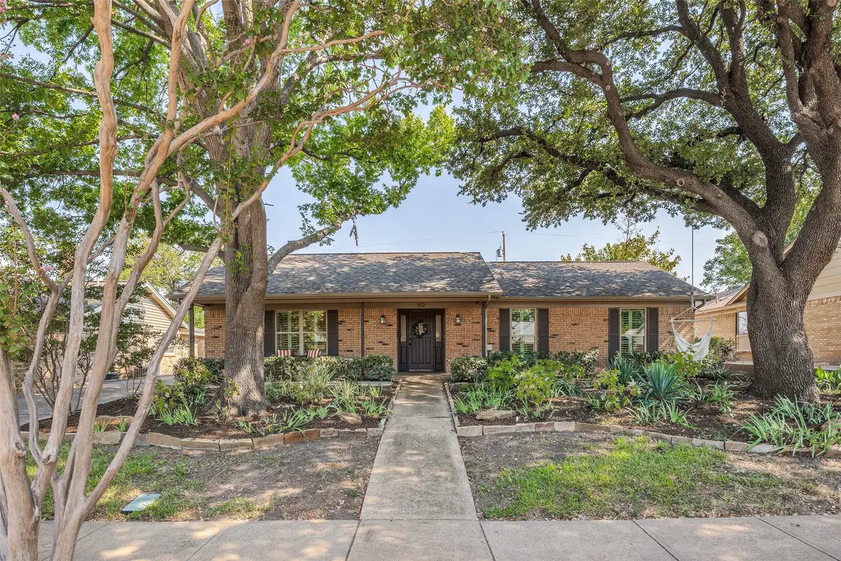 912 Vinecrest Lane, Richardson, TX 75080 - #1