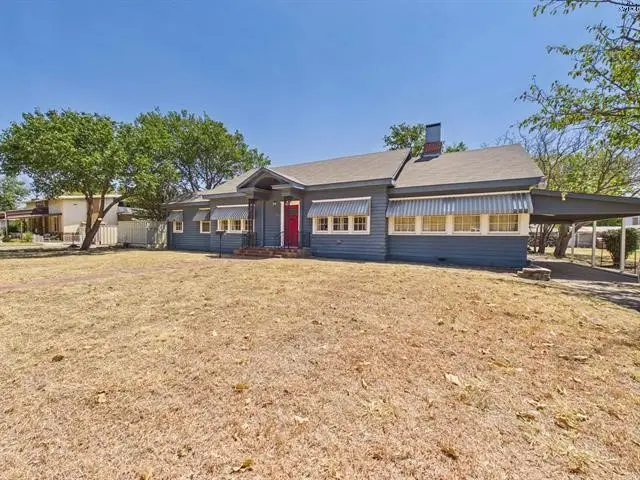 1305 Buchanan Street, Wichita Falls, TX 76309 - #2