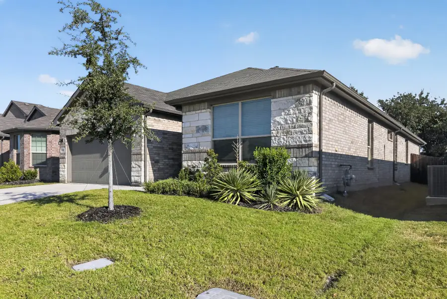 400 Dunmore Drive, Haslet, TX 76052 - #2