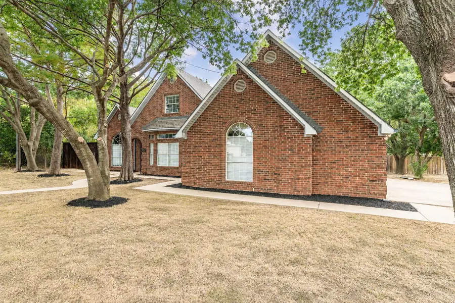 227 N Hopson Street, Van Alstyne, TX 75495 - #3