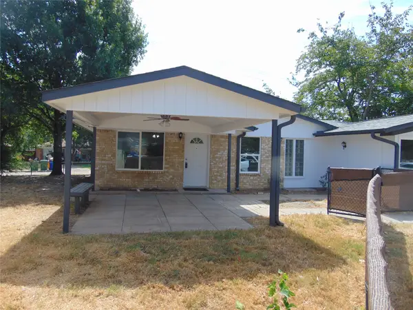 704 La Fonda Circle, Seagoville, TX 75159