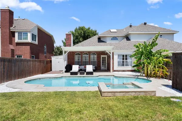 1650 Glenmore Drive, Lewisville, TX 75077