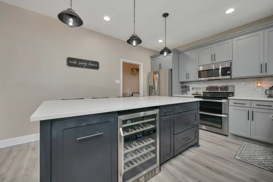 102 Lakeway Lane, Justin, TX 76247 - #3
