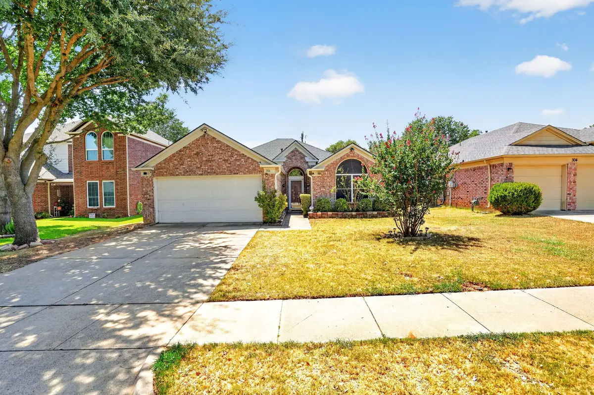 306 Branch Bend, Euless, TX 76039 - #1