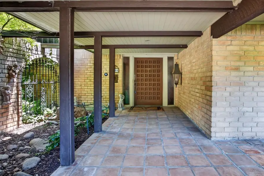 4204 Ledgeview Road, Fort Worth, TX 76109 - #3